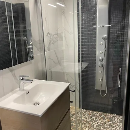 Bel Appartement, Terrasse Vue Mer, Sant Ambroggio * Lumio (Corsica)