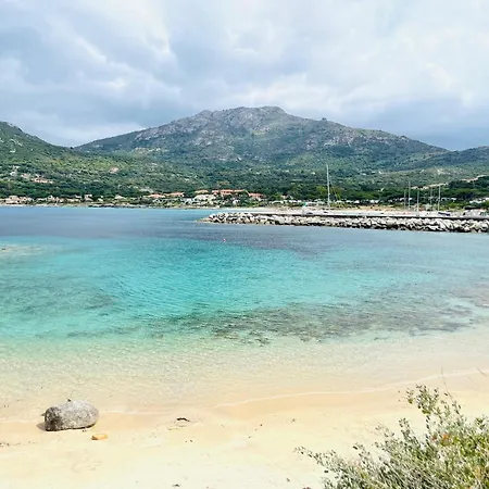 Bel Appartement, Terrasse Vue Mer, Sant Ambroggio 아파트 *