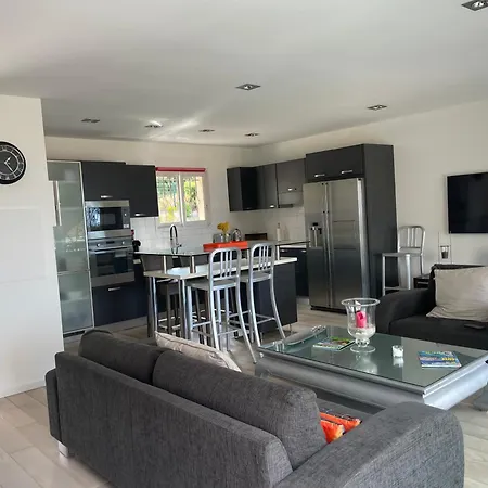 Bel Appartement, Terrasse Vue Mer, Sant Ambroggio 아파트 *