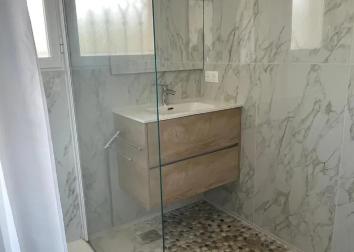 Bel Appartement, Terrasse Vue Mer, Sant Ambroggio 公寓 卢米奥