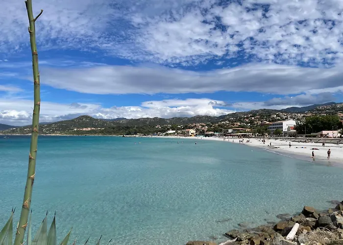 公寓 Bel Appartement, Terrasse Vue Mer, Sant Ambroggio *