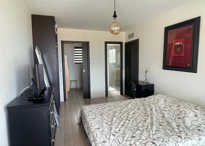 Bel Appartement, Terrasse Vue Mer, Sant Ambroggio 卢米奥